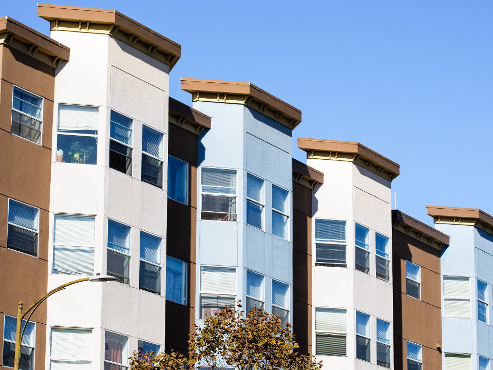 Ready Capital Sells Distressed Multifamily Loans at Deep Discounts