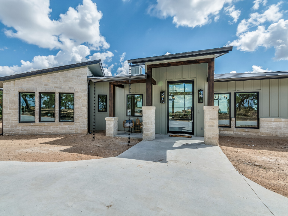 Texas Housing Shortage Deepens Despite Record Construction